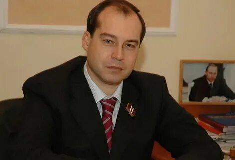 Министр экономики омской