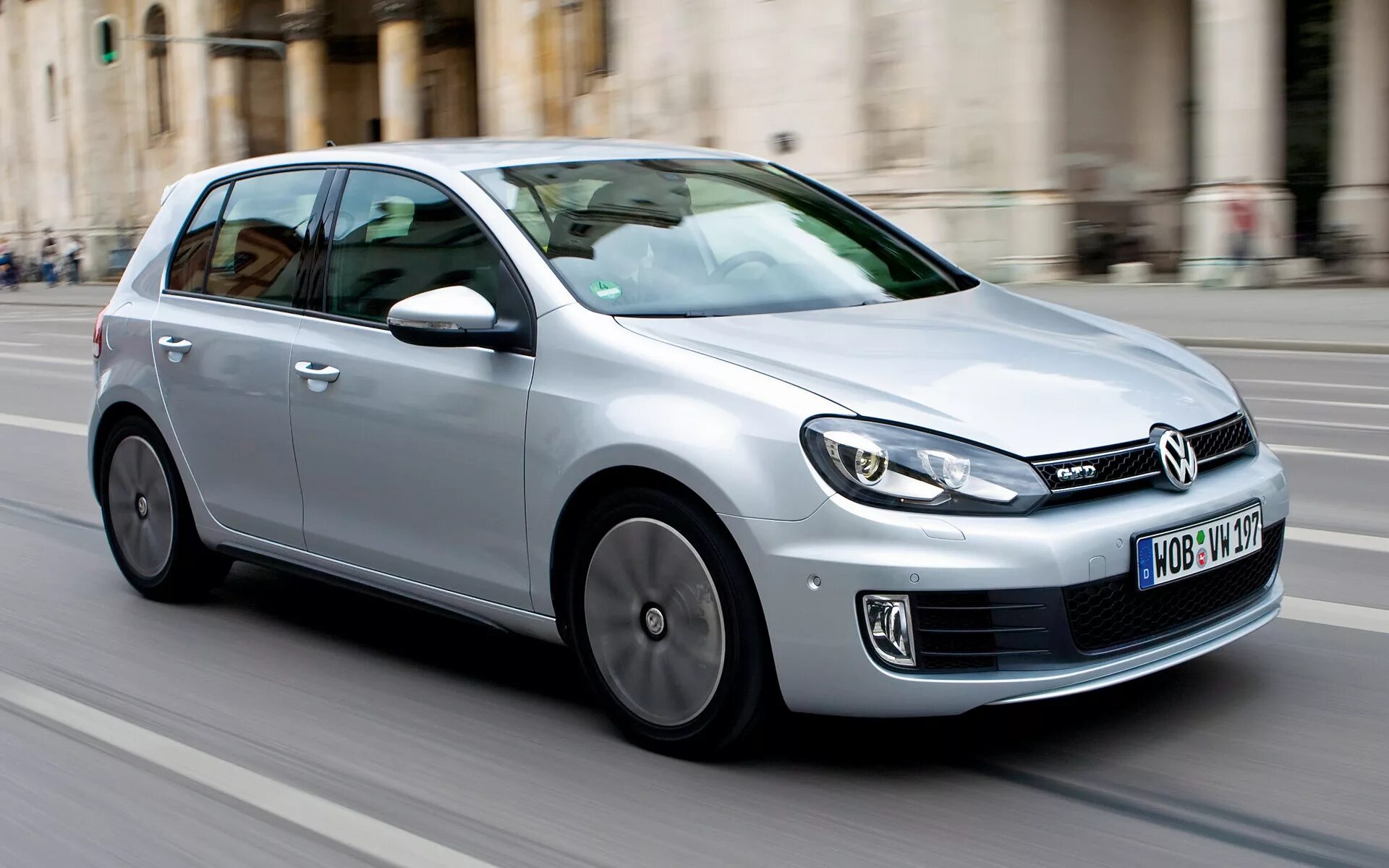 Skoda octavia 2011 универсал. 1 5 2010 1 5 2009. Vw polo 5. 1 5 2010 1 5 2009. Фольксваген поло 6.