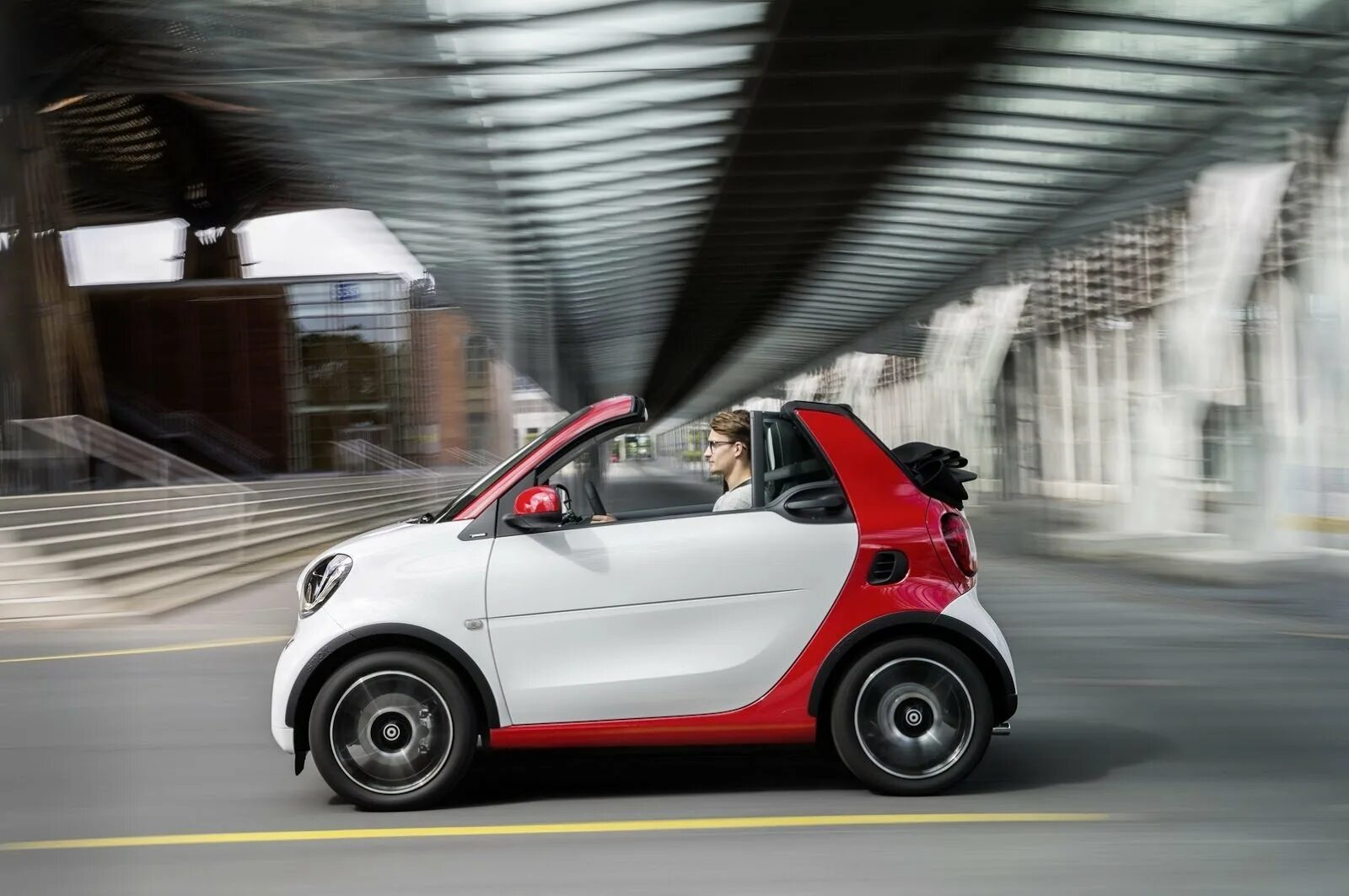 Smart Fortwo Cabrio. Mercedes Smart Fortwo. Смарт мобиль Мерседес. Smart Fortwo 2015. Двухместное авто