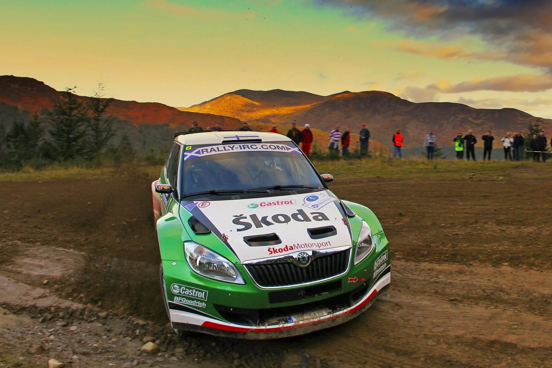 Ралли спорт. Skoda Fabia Rally. Шкода Фабия ралли. Skoda Fabia Rally MCRAE. Skoda Fabia Rally 2.