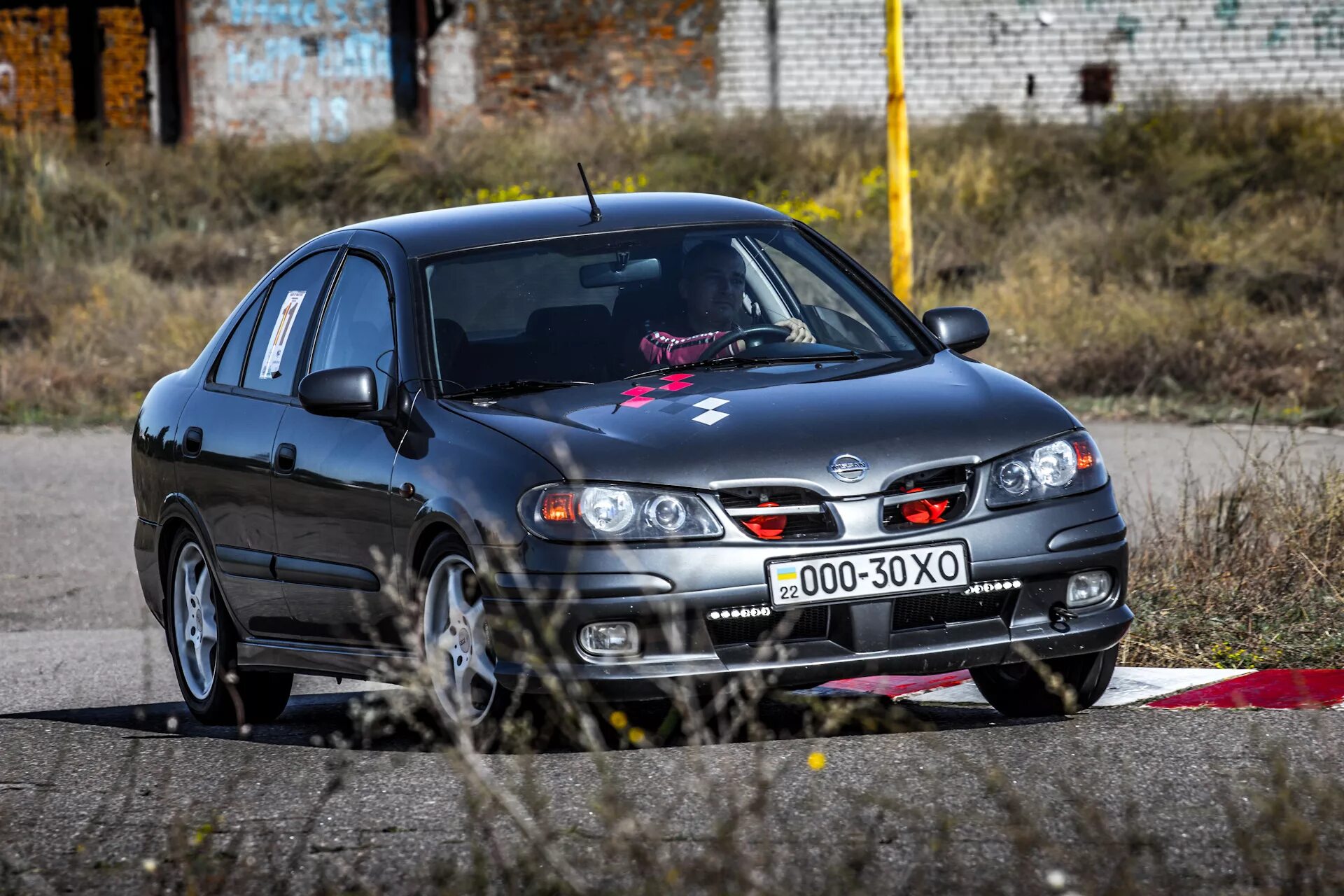 Ниссан альмера гудит. Ниссан Альмера н16. Ниссан Альмера n16. Nissan Almera n16 Tuning. Nissan Almera n16 Sport.