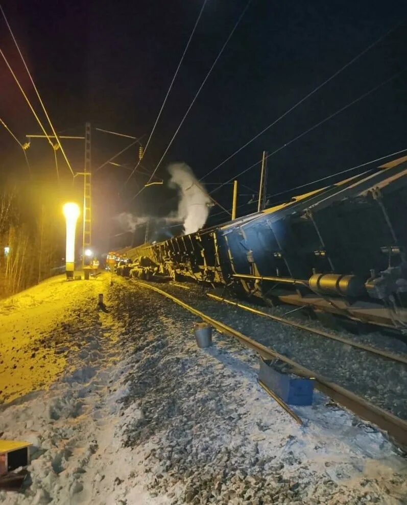 Сход вагонов Сковородинский район. Сход вагонов на Забайкальской железной дороги. Сход вагонов Амурская область. Сход вагонов на Забайкальской дороге. Сход вагонов на жд сегодня