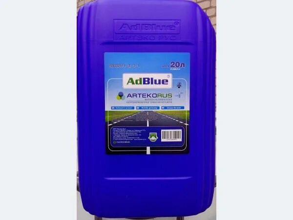 Мочевина мерседес adblue 10л артикул. Adblue 10л a004989042012. Мочевина в канистрах 20 литров. Мочевина 10 литров. Mercedes-benz a004989042015 жидкость adblue мочевина.