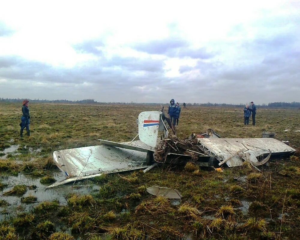 Самолет под каневской. Самолет синтал. С-2 «синтал». Упал самолет в Калининграде. Авиакатастрофа в Калининграде.