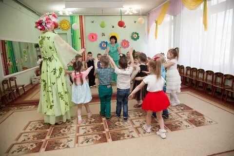 Утренник весны