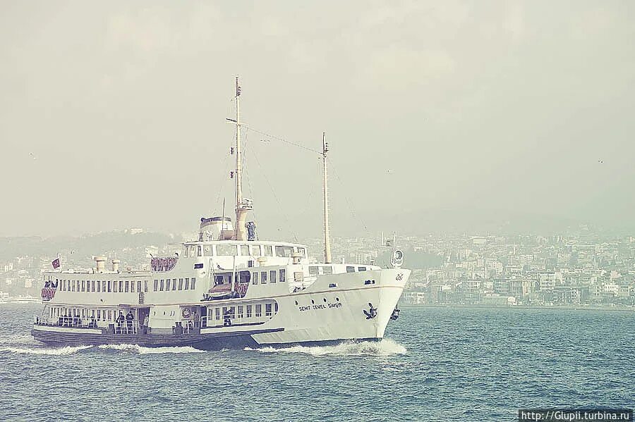 Паром сочи стамбул расписание. Батуми стамбул паром. теплоход батуми стамбул. сочи стамбул паром. босфор 580.