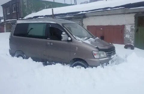 Дром приморье таун айс ноах бензиновый