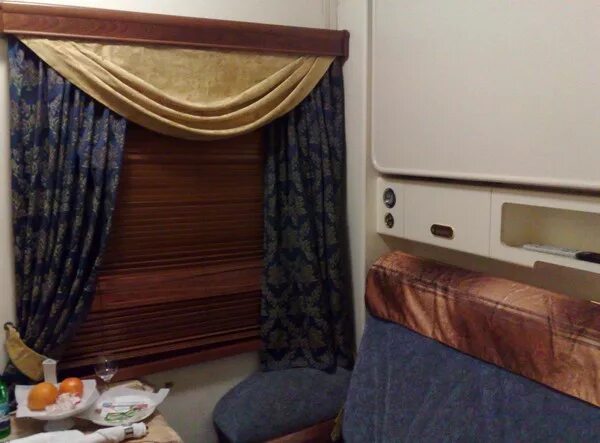 102м премиум вагон люкс. Поезд 102 вагон люкс. 102м премиум вагон св. Поезд 102 вагон люкс. Вагон св ржд.