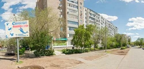 Туркестанская 25 оренбург. Туркестанская 44 оренбург. Оренбург ул. Туркестанская 13 оренбург. Урал декор оренбург туркестанская улица.