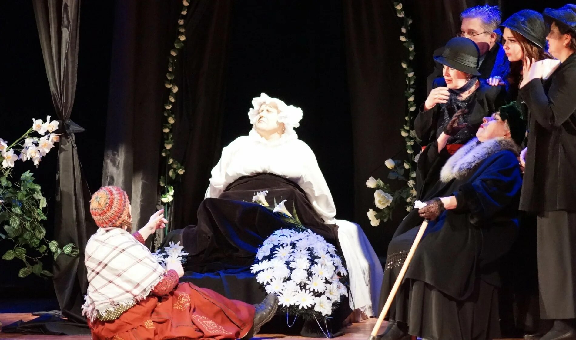 Чудо святого антония спектакль вахтангова. Чудо святого антония спектакль вахтангова. Чудо святого антония современник. Чудо святого антония современник. Чудо святого антония спектакль вахтангова.