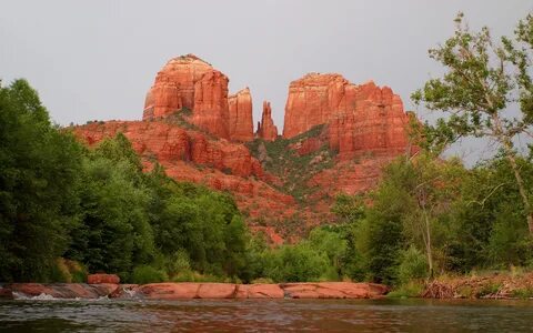 Красная скала
