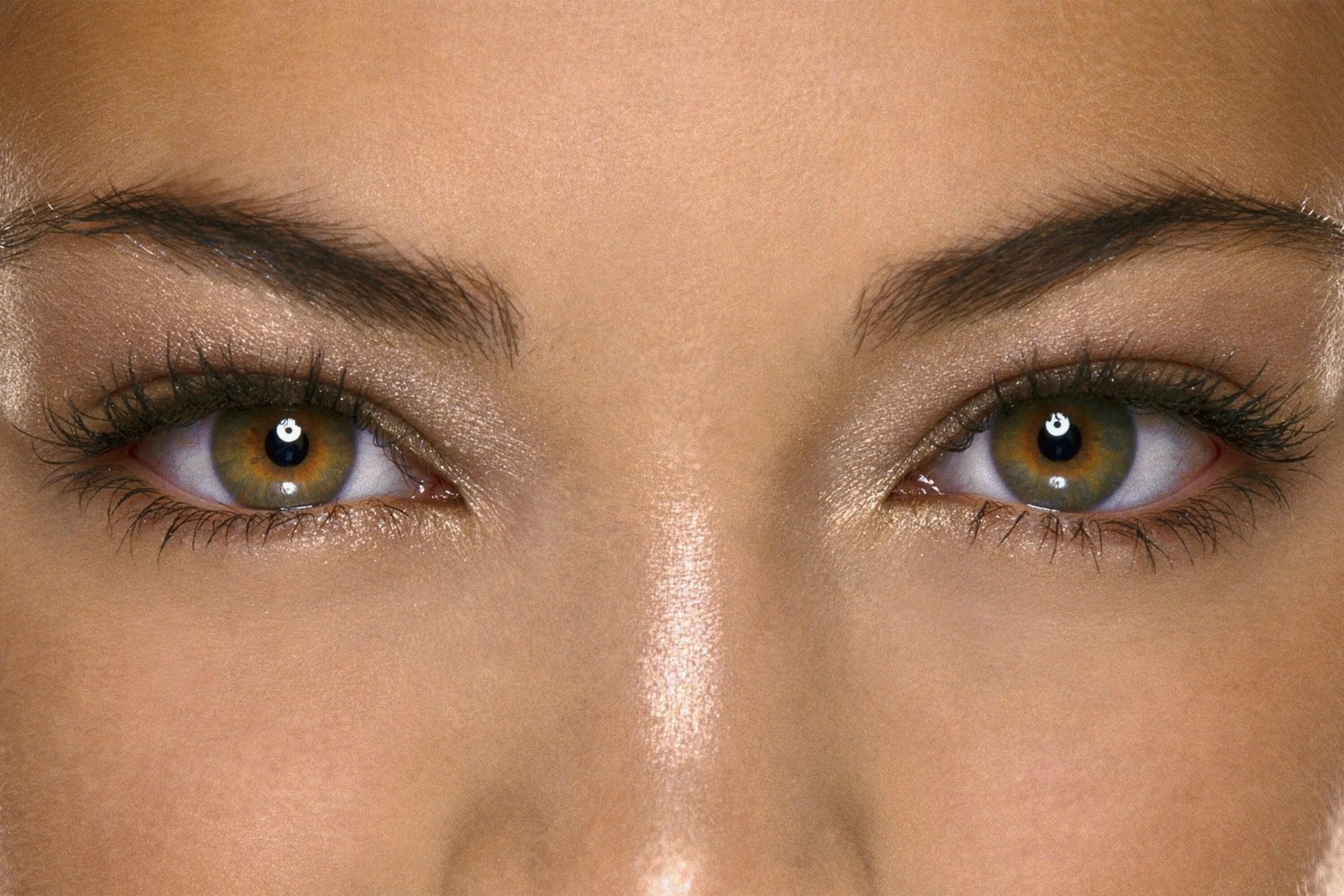 Серые глаза. Attractive eyes. Красивые глаза. Красивые глаза. Макияж выразительные глаза.