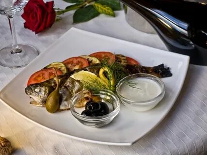 Блюдо национальной кухни из рыбы