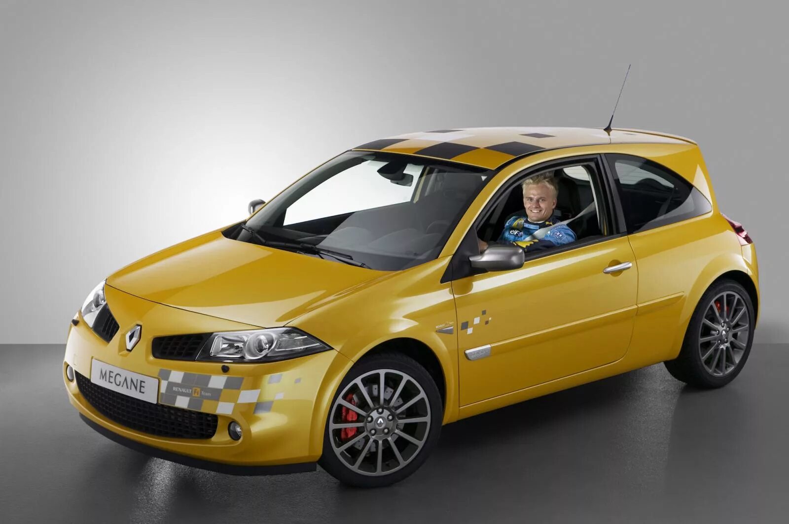 Renault megane 2 rs. Renault megane 2 rs sedan. Megane 2 rs. Рено меган 2. Рено меган 2 рс.