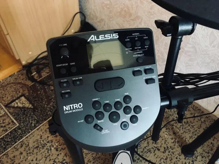 Alesis Nitro Mesh Kit. Alesis NIТRO mеsh kiт. Alexis Nitro Mesh Kit. Alesis nitro max kit