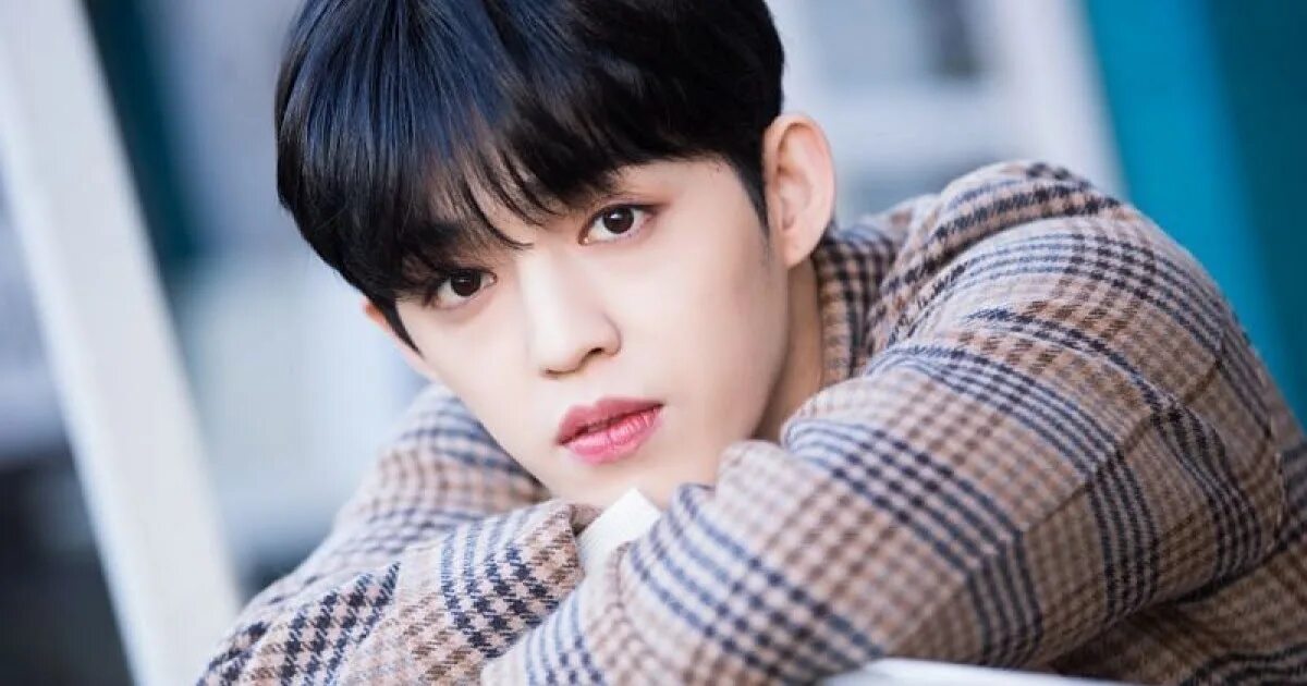 Scoups севентин. Seventeen сынчоль. Чхве сынчоль Seventeen 2020. Seventeen Эскупс.