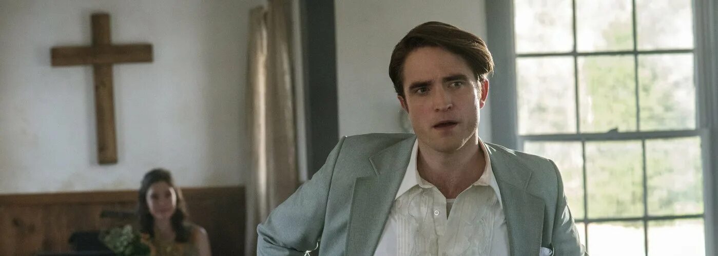 Дьявол всегда здесь 2020. Дьявол всегда здесь фильм 2020. Дьявол всегда здесь фильм 2020 постер. Дьявол всегда здесь фильм 2020. Дьявол всегда здесь фильм 2020 себастиан стэн.