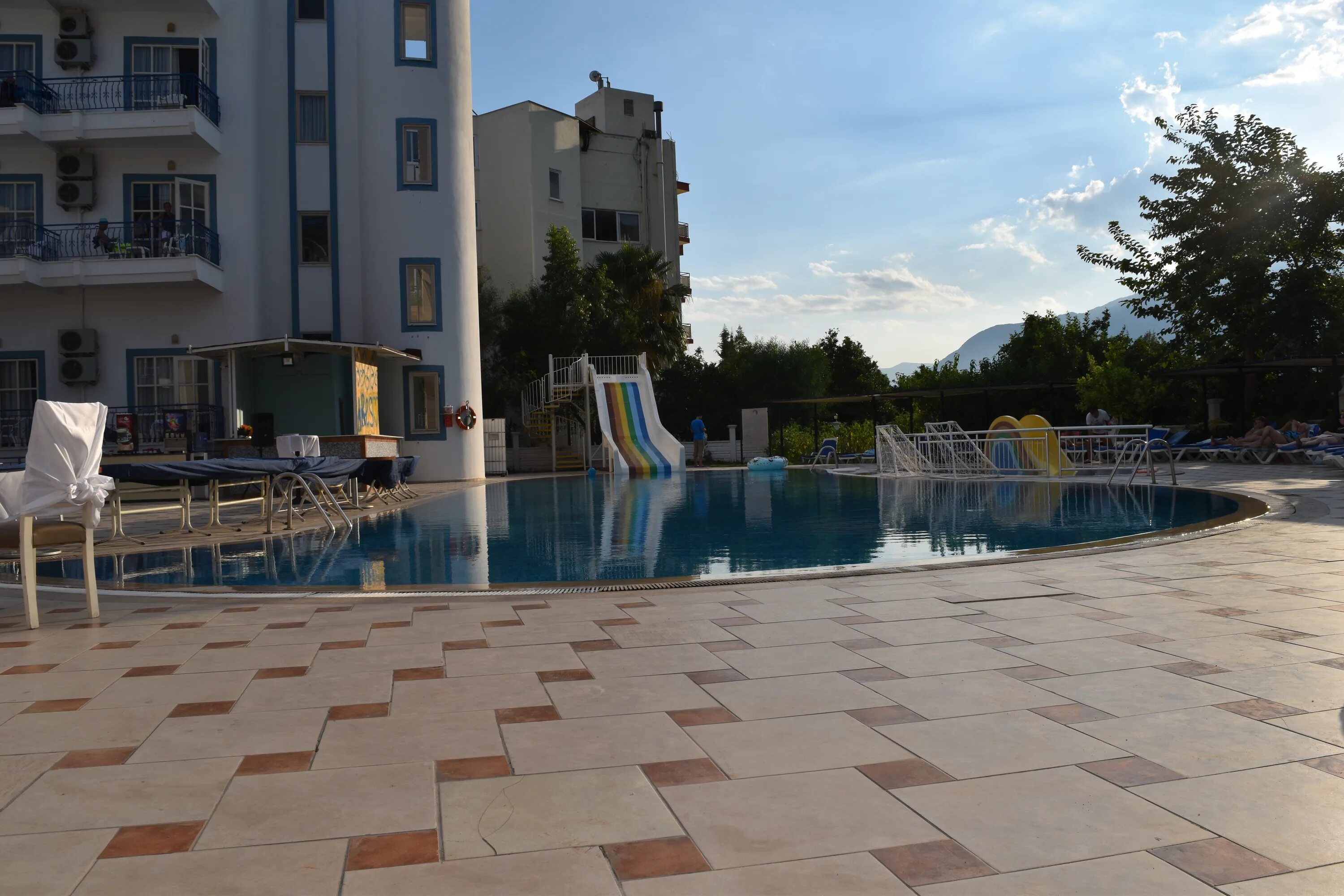 Арес блю отель кемер 4. Larissa blue) 3*. Ares blue отзывы. Арес блю отель кемер 4. Ares blue hotel 4 кириш.