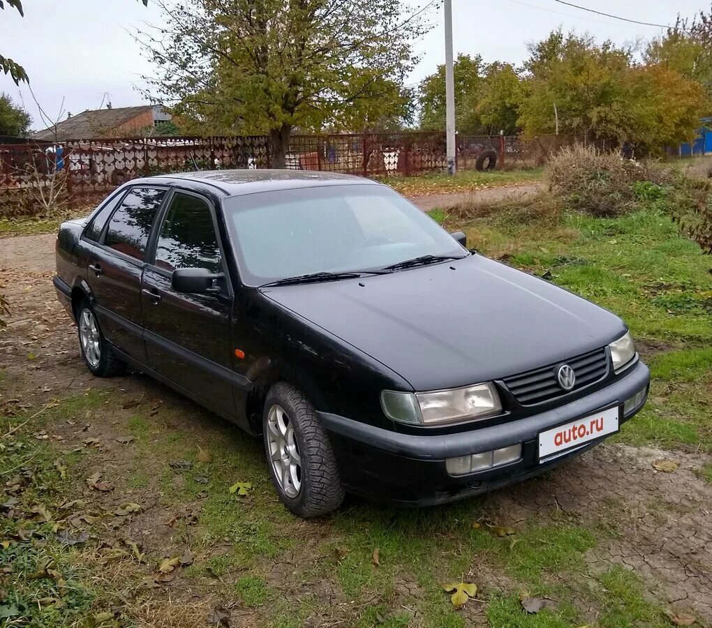 Vw passat 1994. Volkswagen passat, 1994 седан б4. пассат 1994 года. фольксваген пассат 94 года. Passat variant 1994.