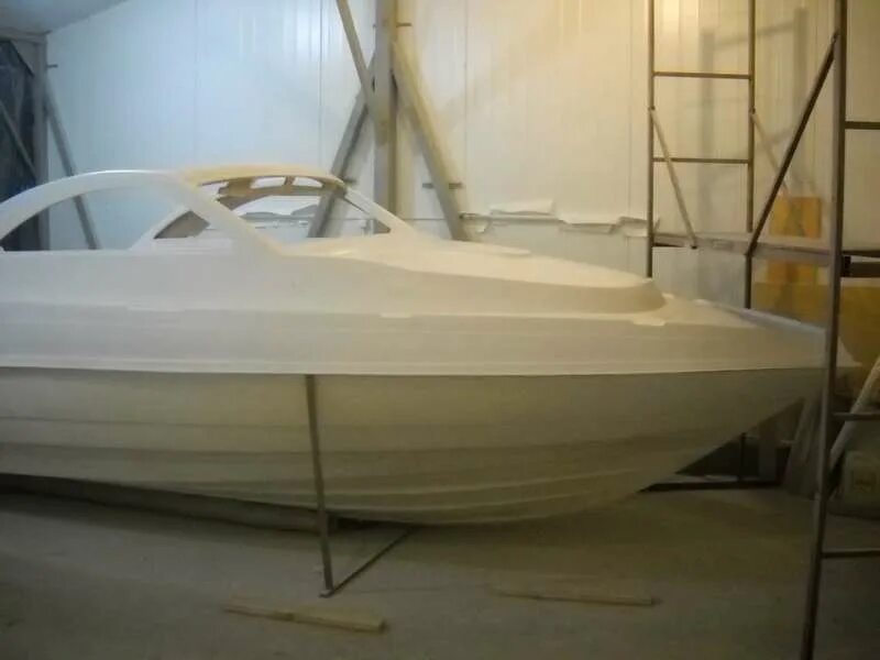 катер vympel 7000. стеклопластиковая лодка тортилла-4 эко. лодка легант 390. стеклопластиковая лодка нейва 4. яхта стеклопластик.