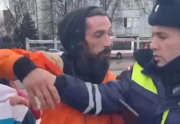 В краснодаре напала на полицейского. В краснодаре напала на полицейского. В краснодаре напала на полицейского. В краснодаре напала на полицейского. В краснодаре напала на полицейского.