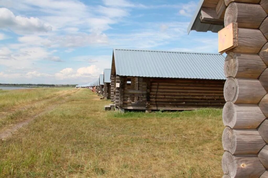 Новоключи озеро новосибирская область. Новоключи озеро новосибирская область. Озеро новоключи новосибирская область. Озеро горькое новоключи. Новоключи озеро новосибирская область.