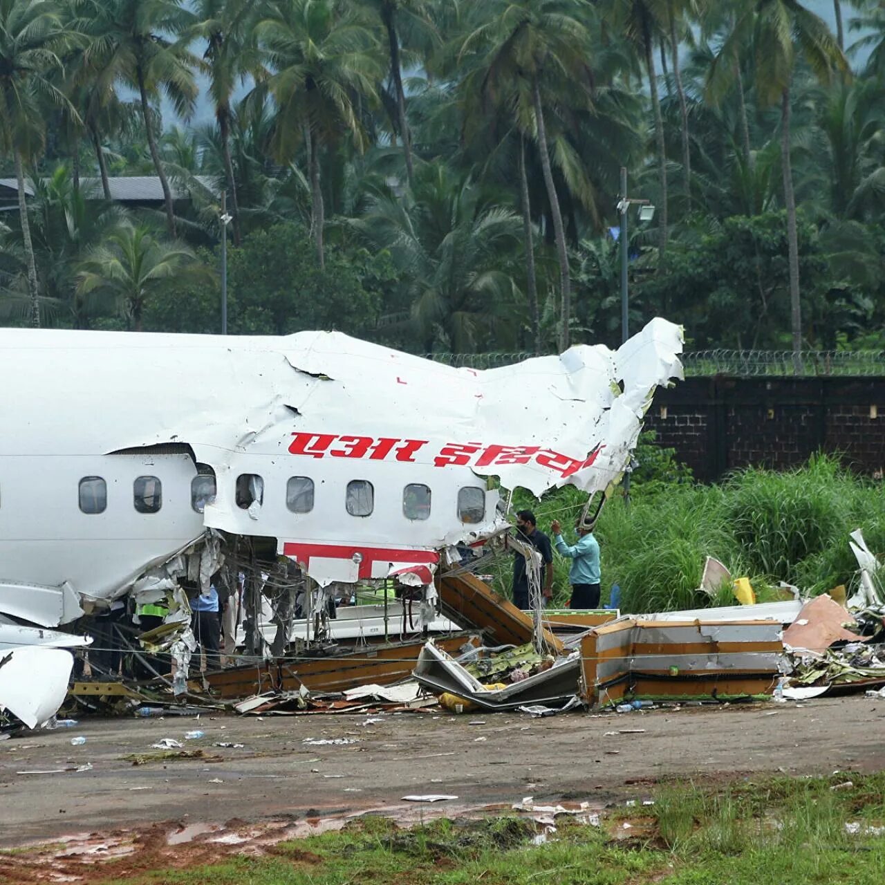 Boeing 747 Air India катастрофа. Боинг 737 авиакатастрофа.