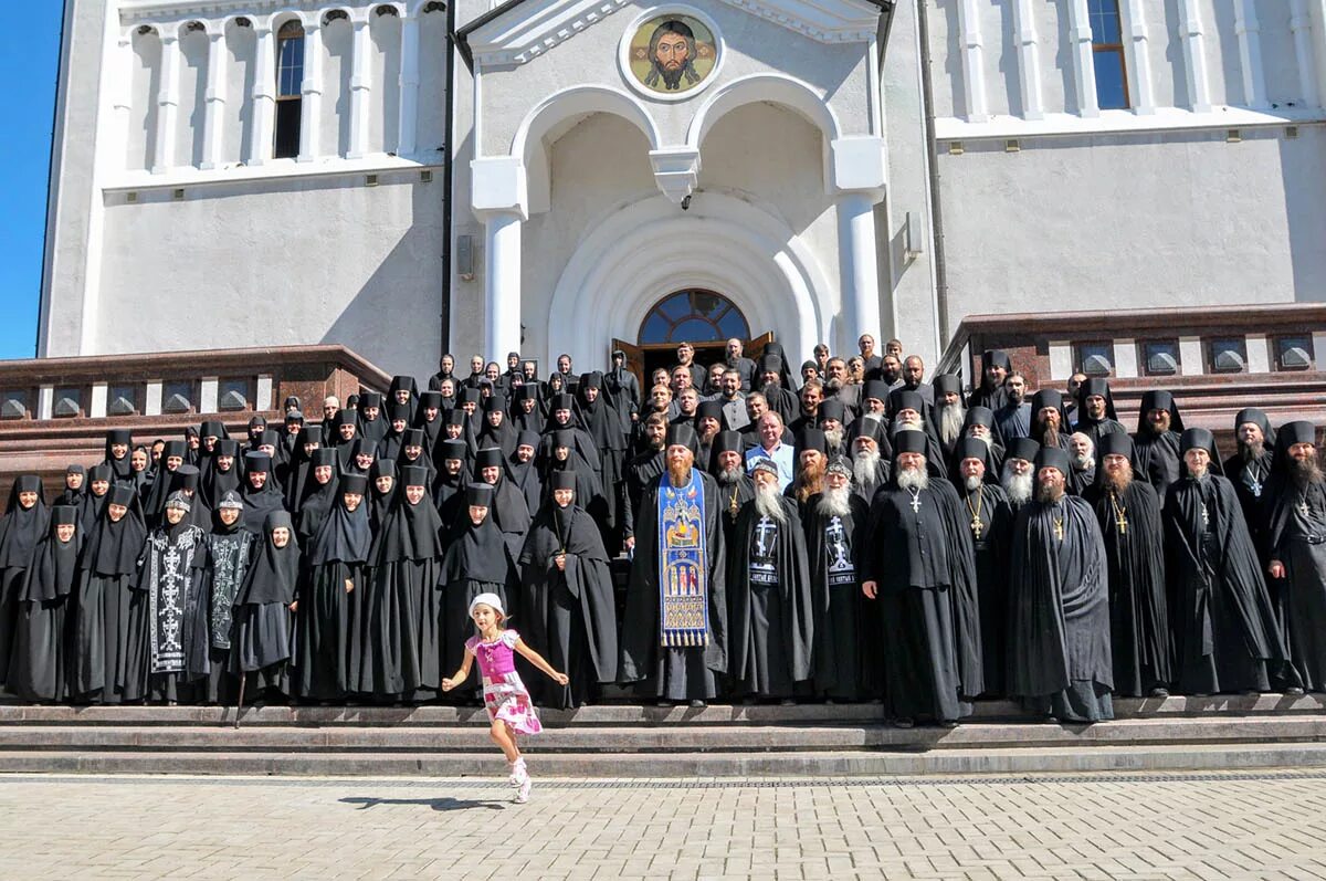 Успенский свято васильевский. Свято-Успенский Николо-Васильевский монастырь. Святоьуспенский ниеоло Вальевский монастырь. Николо-Васильевский монастырь Никольское Свято Успенский. Свято Успенский никроловасильевскиймоностырь.