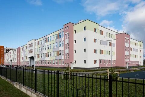 Школа на рассветной