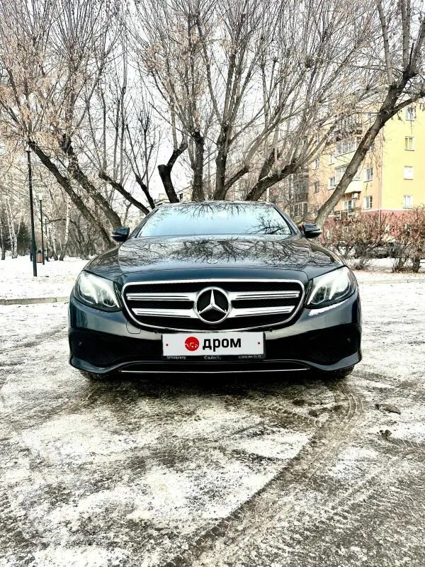 Мерседес красноярск с пробегом. Mercedes w200 1997. Красноярский мерседес. Мерседес бенц с 200 1996. Мерседес красноярск с пробегом.