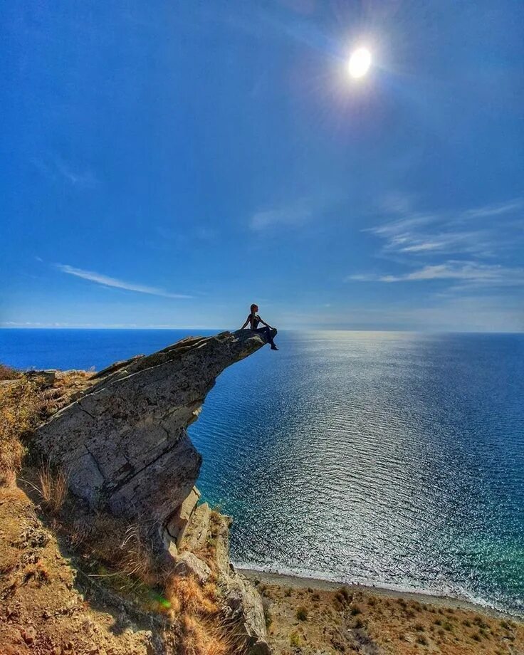 Симеиз. Мыс фиолент селфи. Вид со скалы. Уровень моря. Семь уровней над морем.
