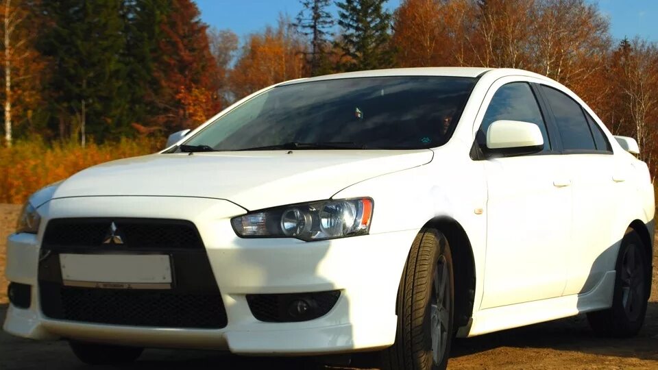 Mitsubishi Lancer 2. Митсубиси Лансер 2 литра. Лансер 10 2 литра. Лансер 2008 2 литра.