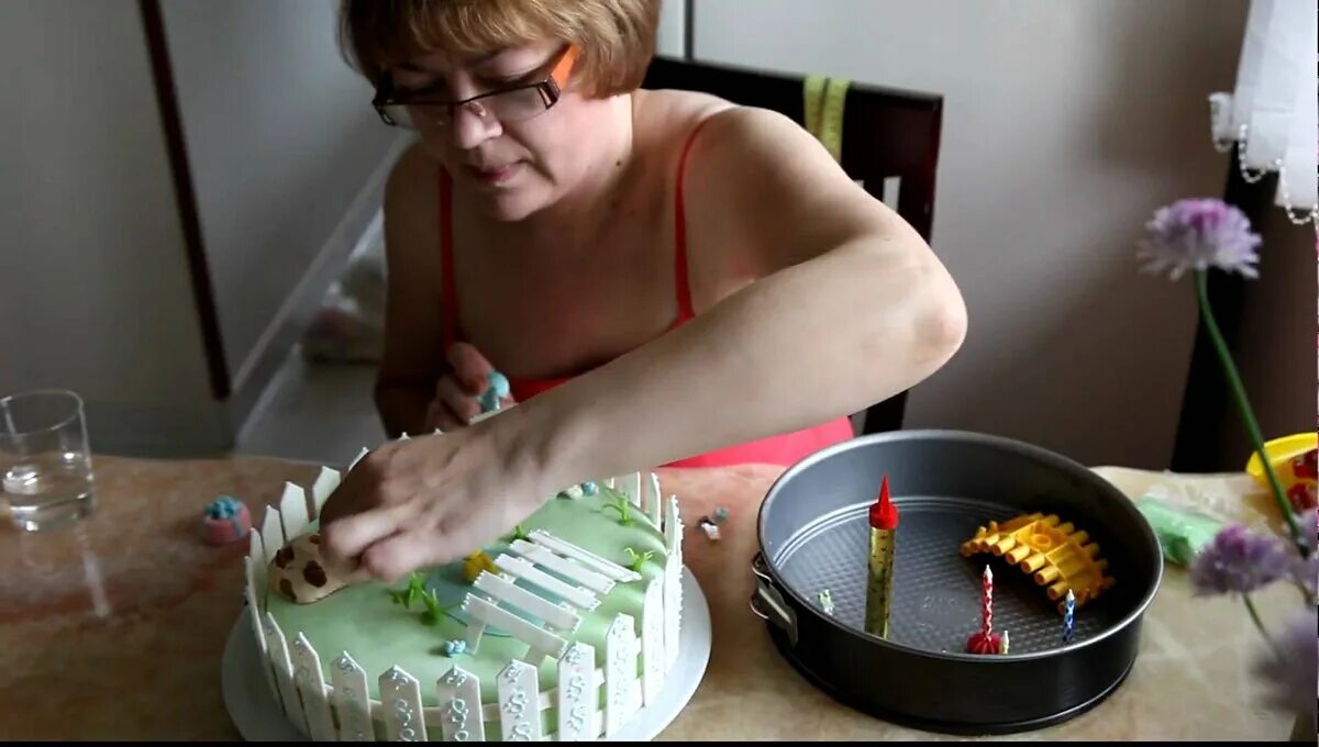 Бизнес своими руками женщине. Бизнес своими руками женщине. Домашний бизнес для женщин. Материалы для изготовления украшений. Разработка украшений.