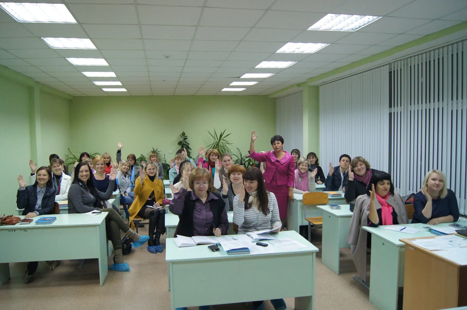 Родительский комитет в школе. Родительский комитет в школе фото. Комитет школы. Родители в школе родительский комитет. Школа родительского образования