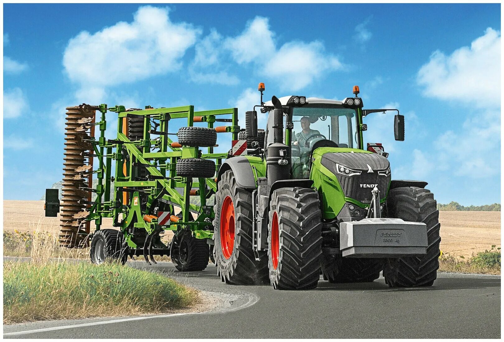 John deere 5r. импортная сельхозтехника. производители сельхозтехники. импорт сельхозтехники. посевная в приамурье.