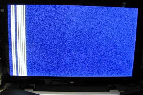 Телевизор стал тусклым. Телевизор самсунг ps50b430p2w вертикальные полосы. Вертикальные полосы 32lm340t. Белая полоса на экране телевизора. Вертикальные полосы на экране телевизора.