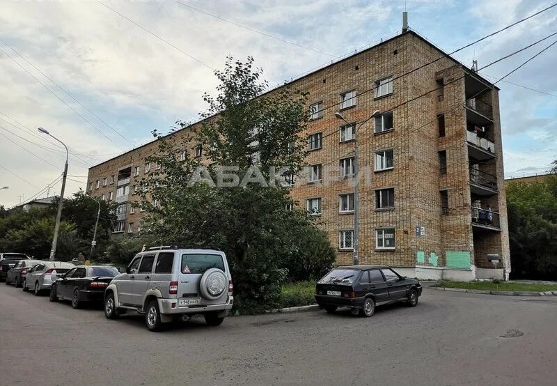 Ул парашютная красноярск. Парашютная 23 красноярск. Улица парашютная красноярск. Парашютная 70а красноярск. Улица парашютная 11 а красноярск.
