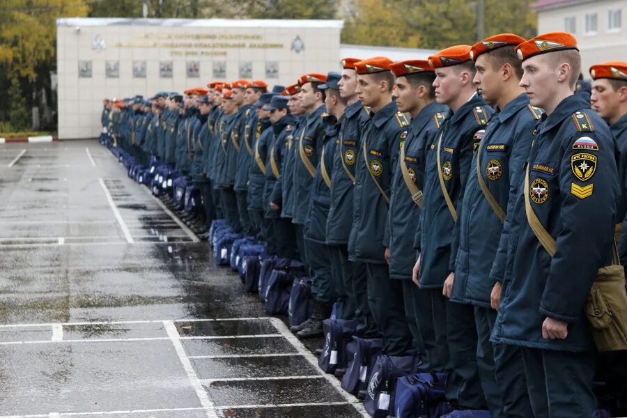 Федеральное государственное учреждение мчс. Ивановская пожарно-спасательная Академия ГПС МЧС. Ивановский пожарный институт МЧС. ИПСА ГПС МЧС Иваново. Курсанты МЧС Иваново.