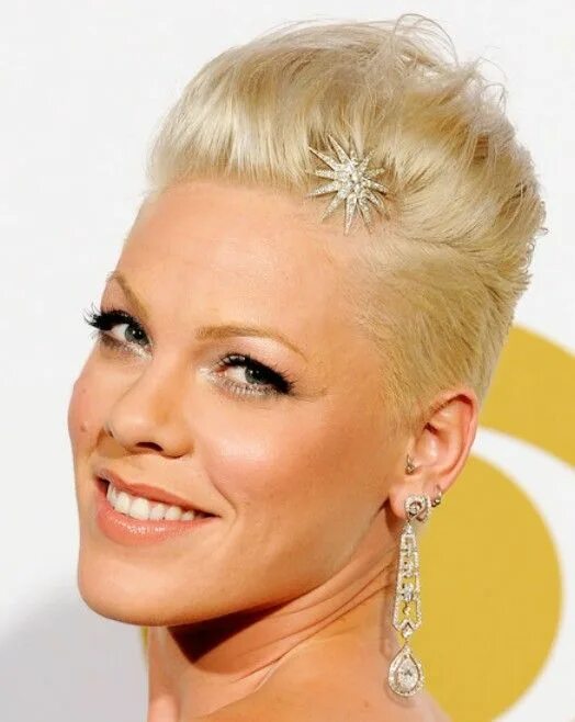 25 Easy Hairstyles for Short Hair to Try Out in 2025 Very short hair, Short hair