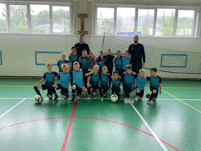 омега сахалин. сахалин детский футбол омега. мир футбола воронеж. спортивный зал ивгу. эмблема школьной баскетбольной лиги.