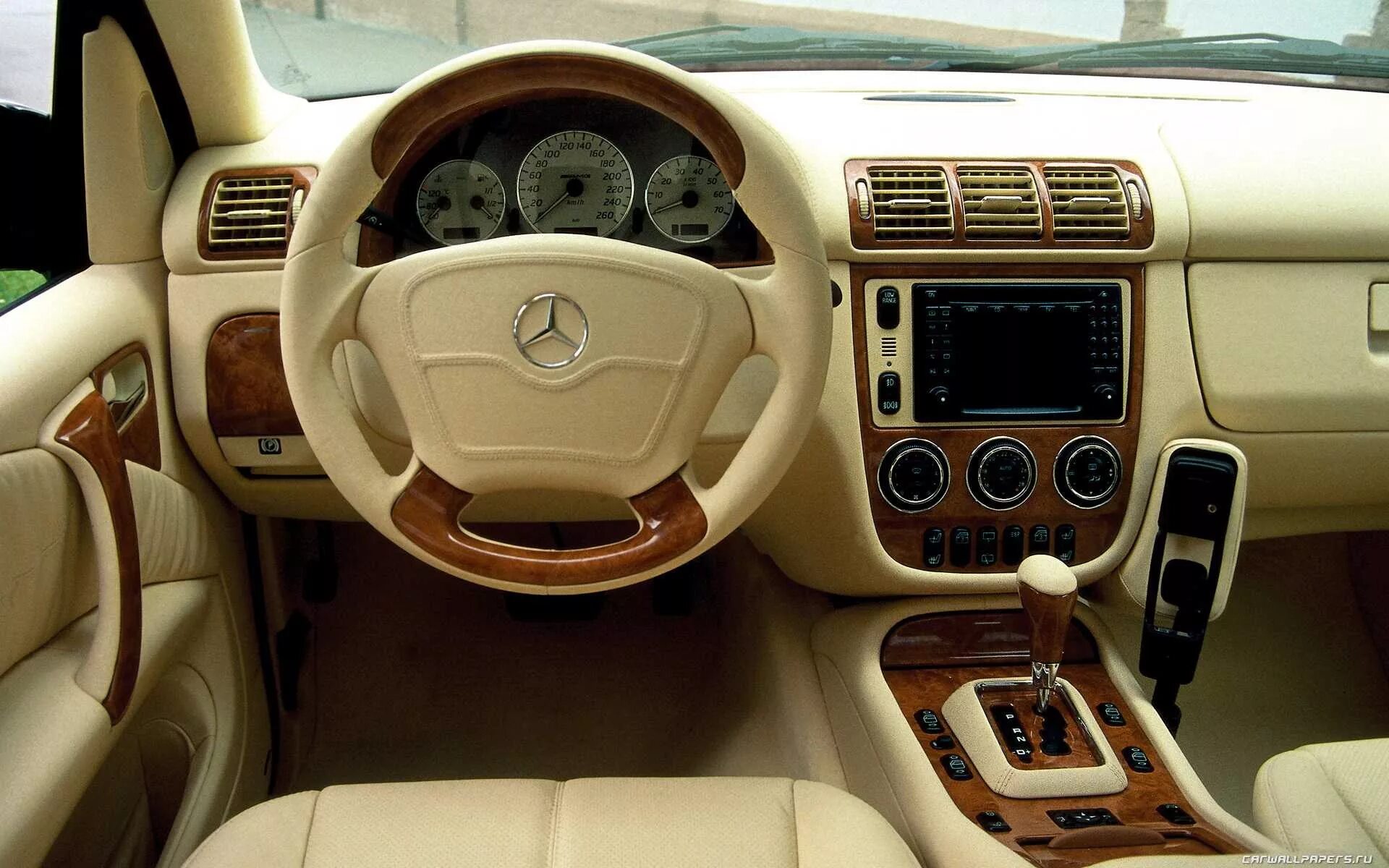 Ml 163 кузов салон. Мерседес 163 ml салон. Mercedes-benz w163 салон. Mercedes-benz m-class w163. W163 салон.