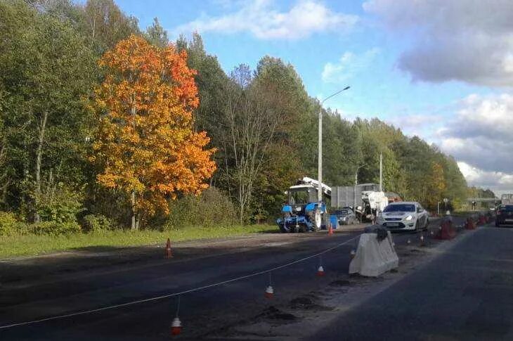 Орел брянск купил. Трасса Брянск Орел. Автодорога Орел Брянск. Трасса Орел Брянск реконструкция. Орел Брянск трасса 190 км место.