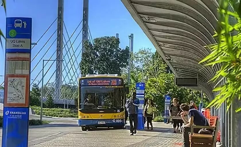 Станция озеро автобус. Автовокзал Дубай. Bus Station. Bus Station Chisinau. Bus in Station.