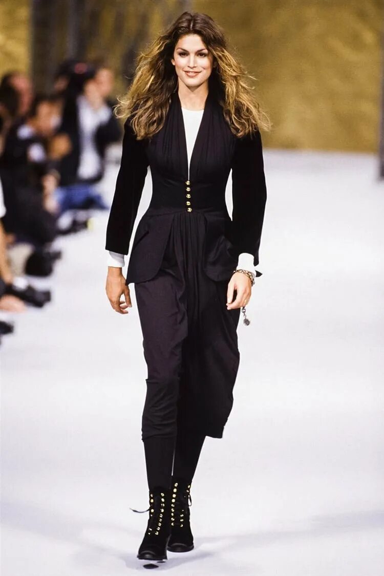 в настоящее этой время модели