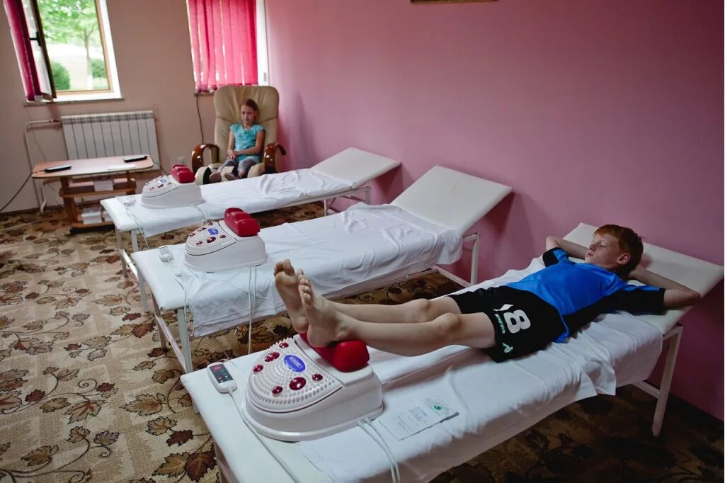 Санаторий урал учалы. Лучшие детские санатории. Санаторий профилакторий солнышко детский лагерь ефремов официальный. Васильевский санаторий детский лагерь. Лучшие детские санатории.