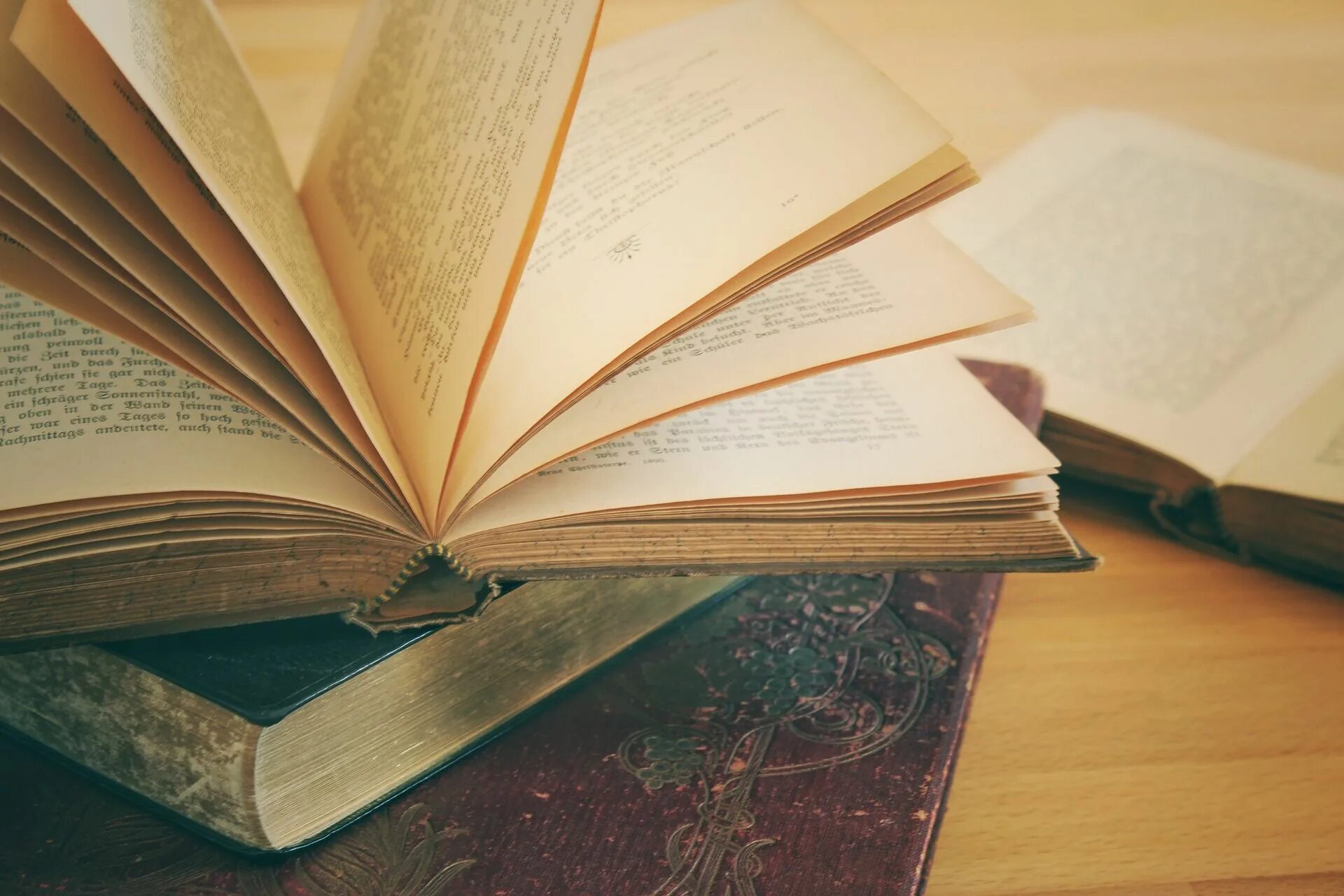 Books page