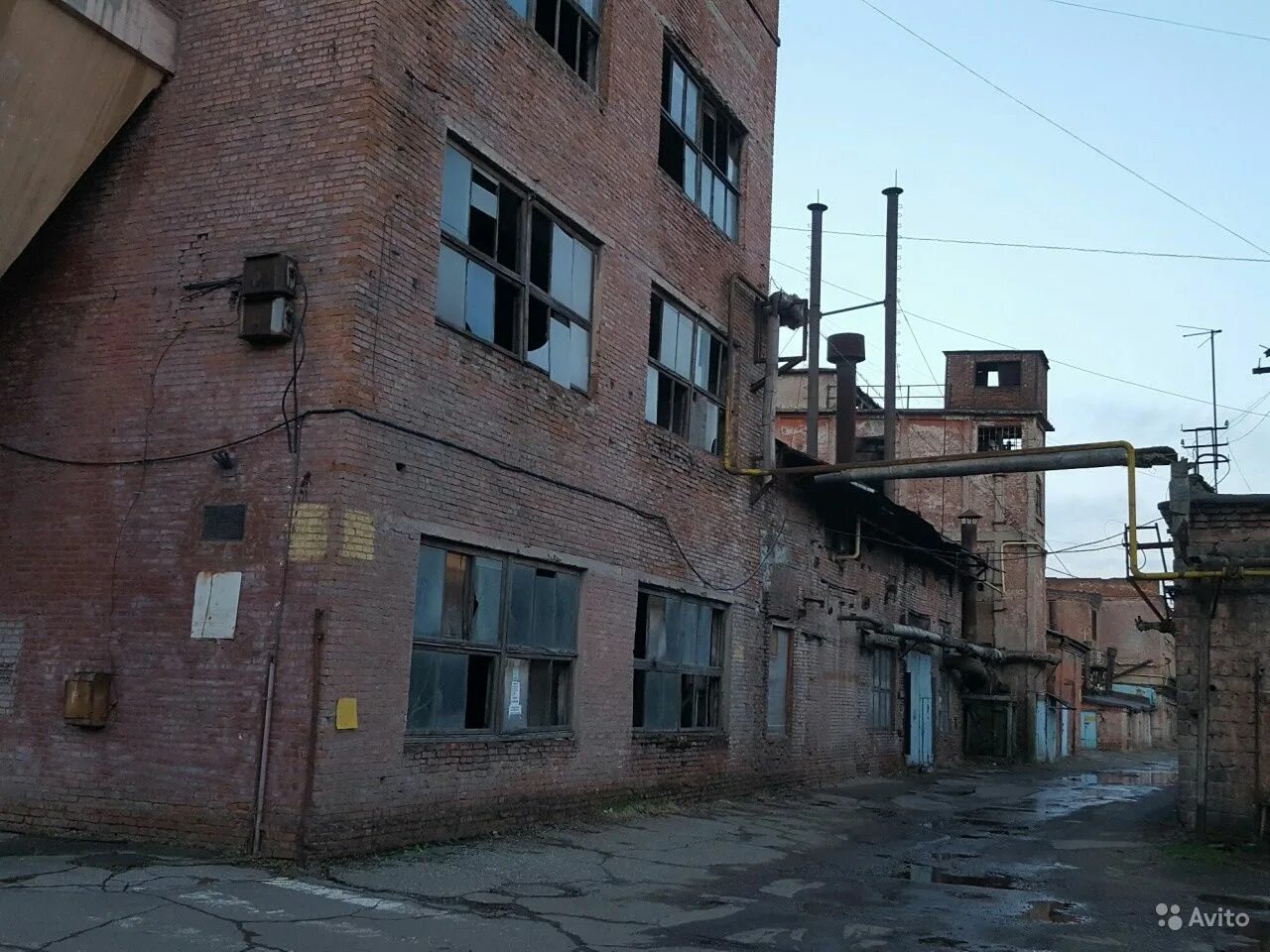 Продать бывший завод. Завод им седина краснодар. станкостроительный завод имени седина в краснодаре. заброшенный завод имени седина краснодар. завод имени седина краснодар фото.