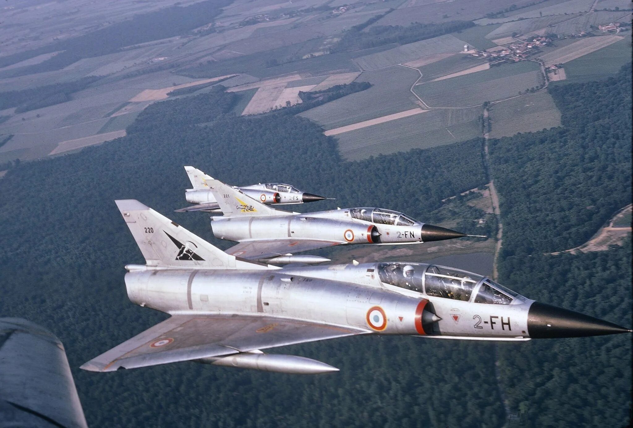 Мираж 3. Мираж 3 самолет. дассо мираж iii. dassault mirage iii самолёты франции. мираж 3 истребитель.