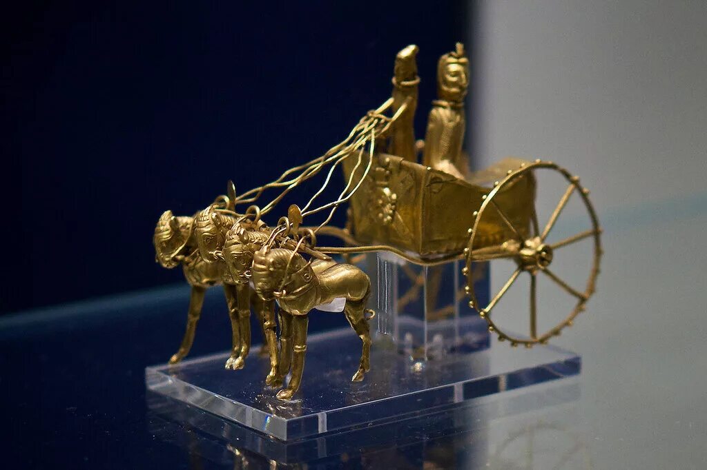 Колесница анапа. Колесница анапа. Золотая колесница премия. Золотая колесница анапа автосервис. Золотая колесница анапа.