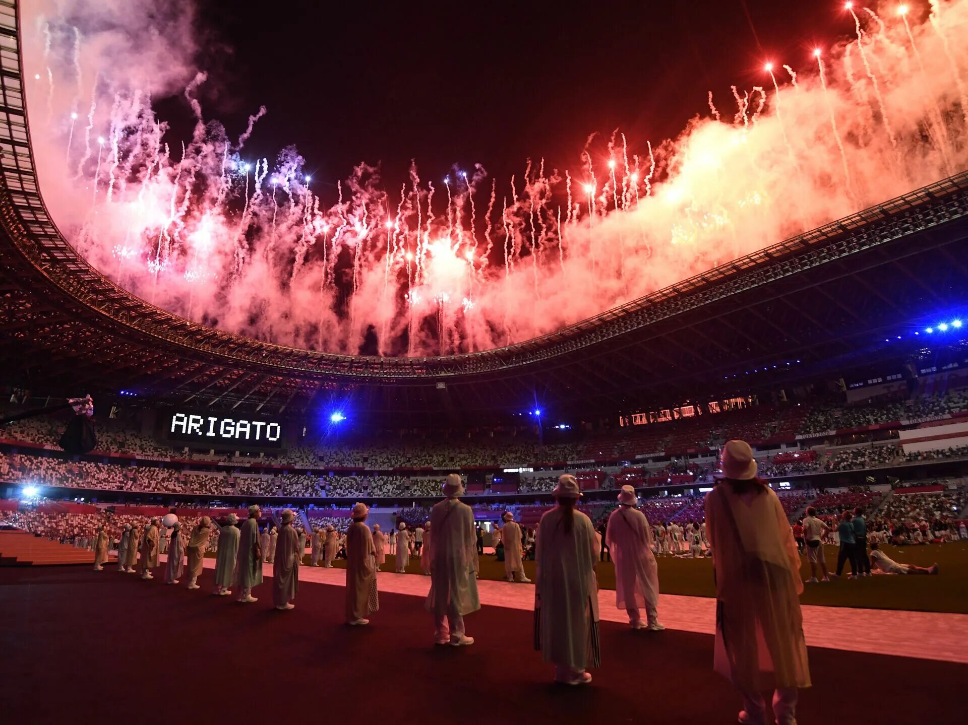 Tokyo 2020 olympics. Олимпийские игры в Токио 2020. Национальный Олимпийский стадион Токио. Стадион Токио 2020 Олимпийских игр. Олимпийский стадион в Токио 2020 Япония.